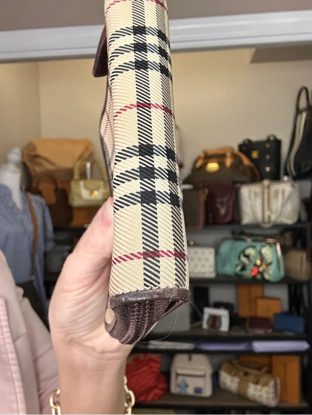 Authentic Burberry Nova Check wallet Canvas and Brown Leather Zip Wallet - Picture 10 of 11
